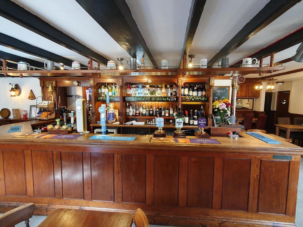 The Ship Inn Truro Bagian luar foto
